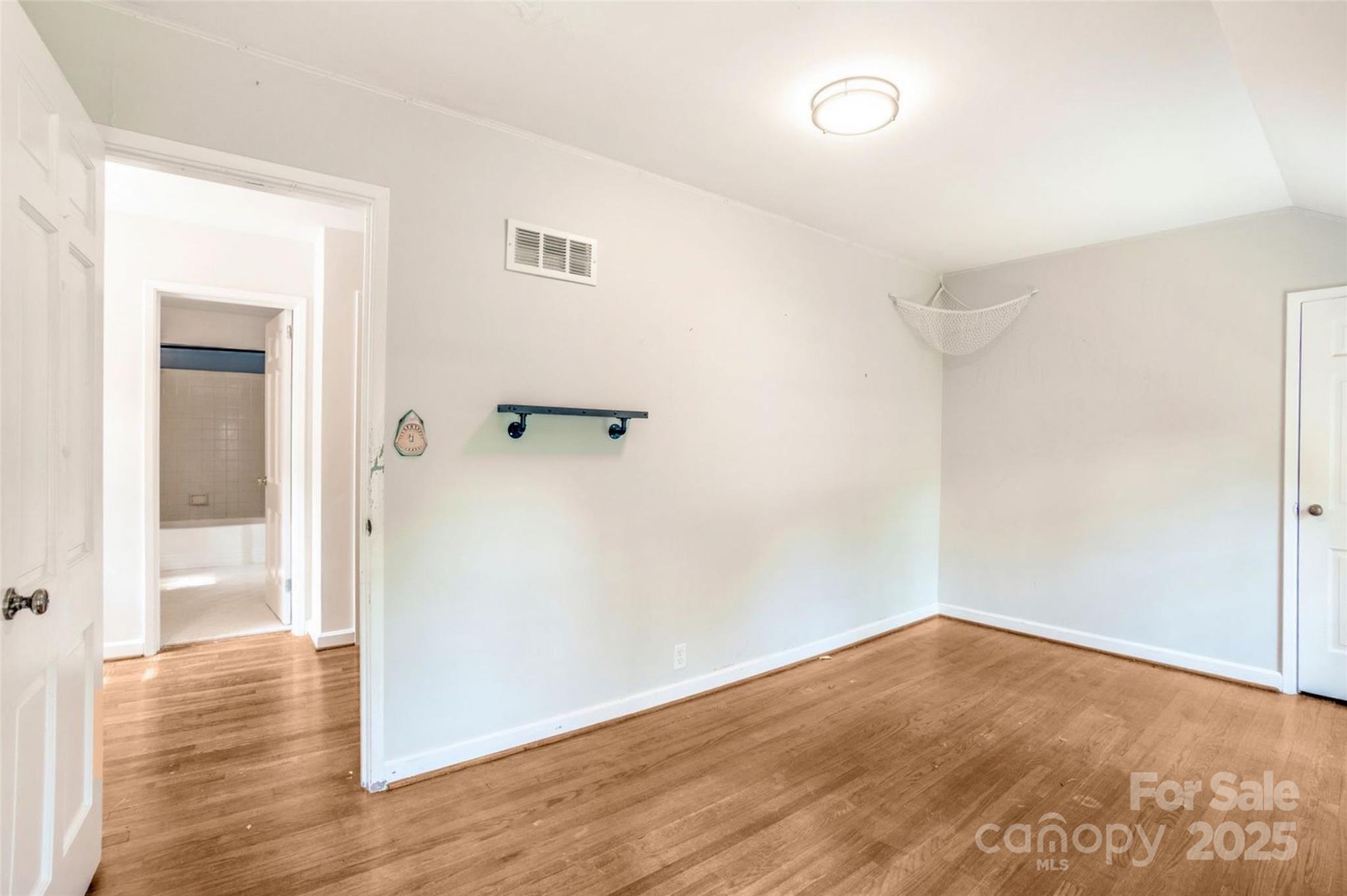 Forest Hills - Residential