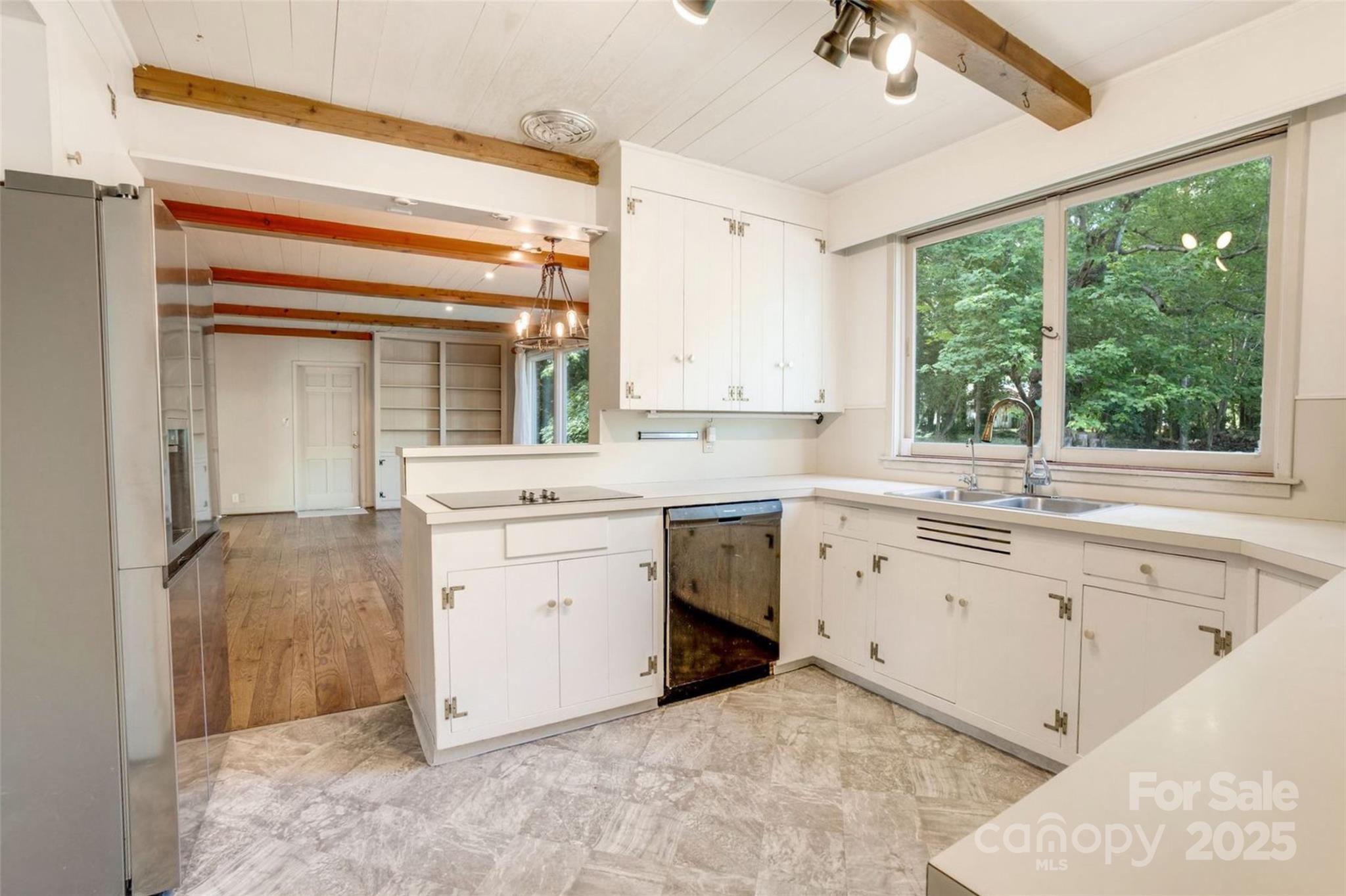 Forest Hills - Residential