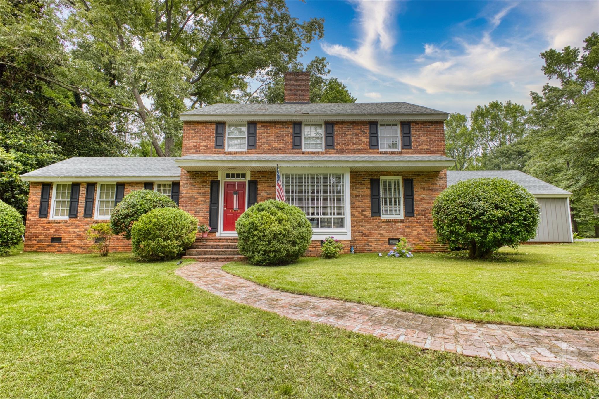 Forest Hills - Residential