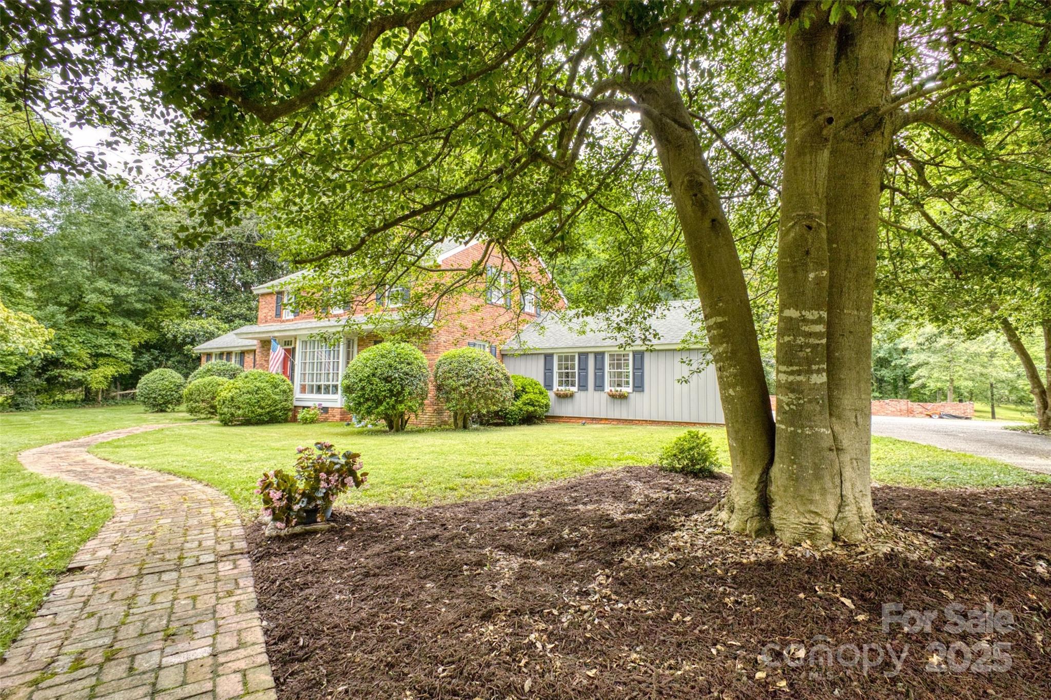 Forest Hills - Residential