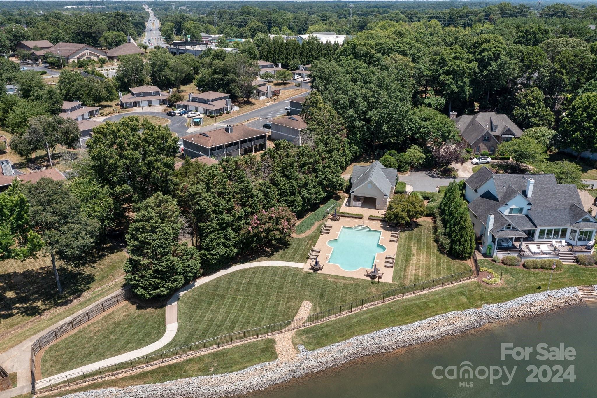 100 Norman Place - Residential