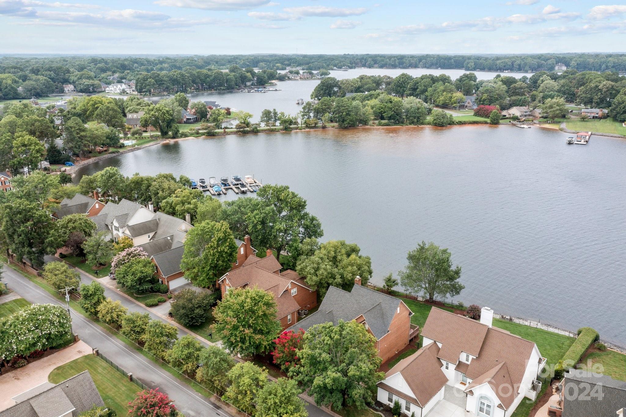 100 Norman Place - Residential