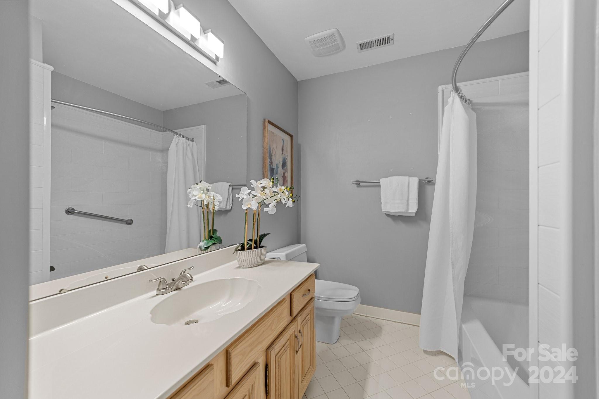 100 Norman Place - Residential