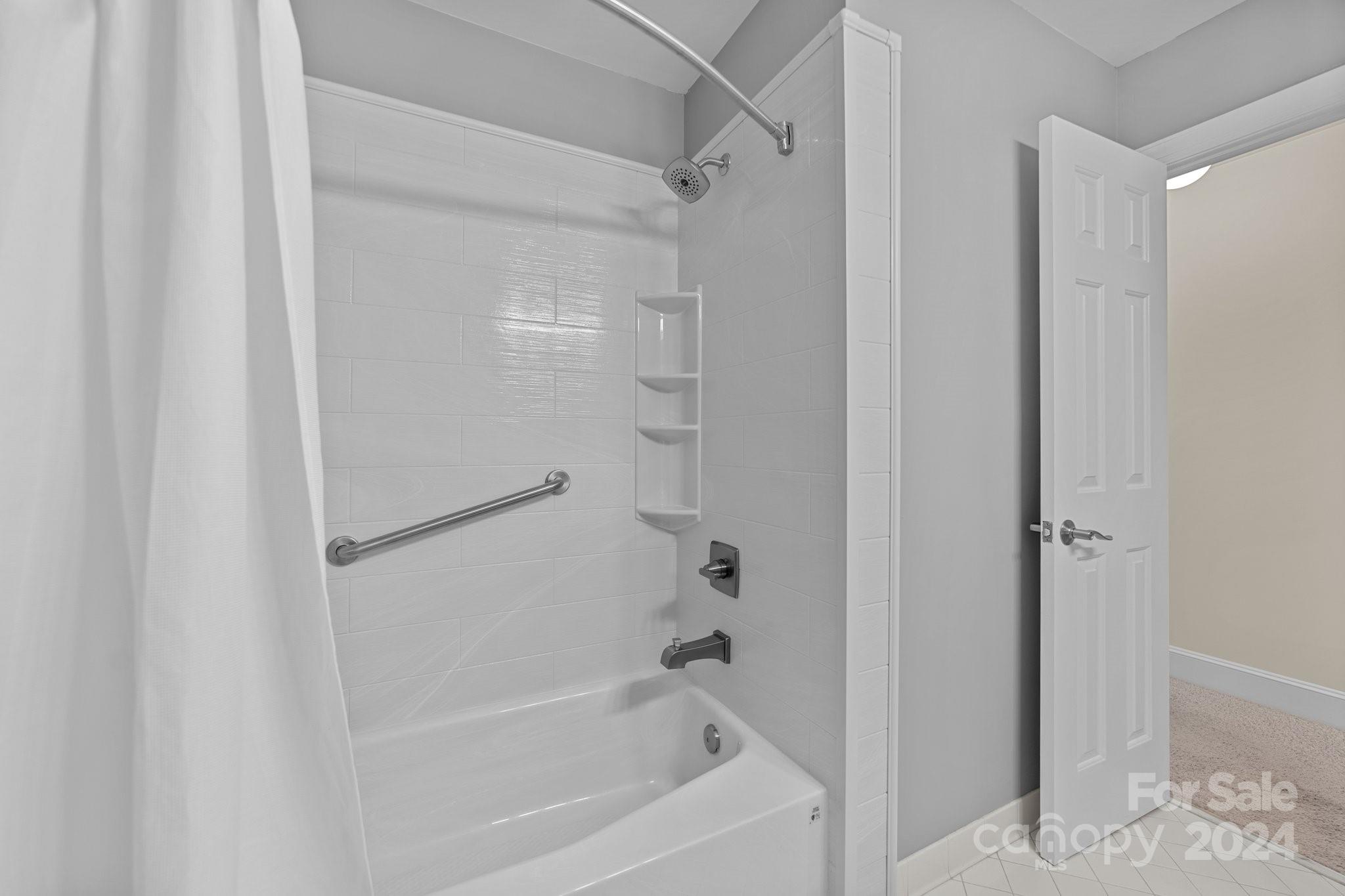 100 Norman Place - Residential