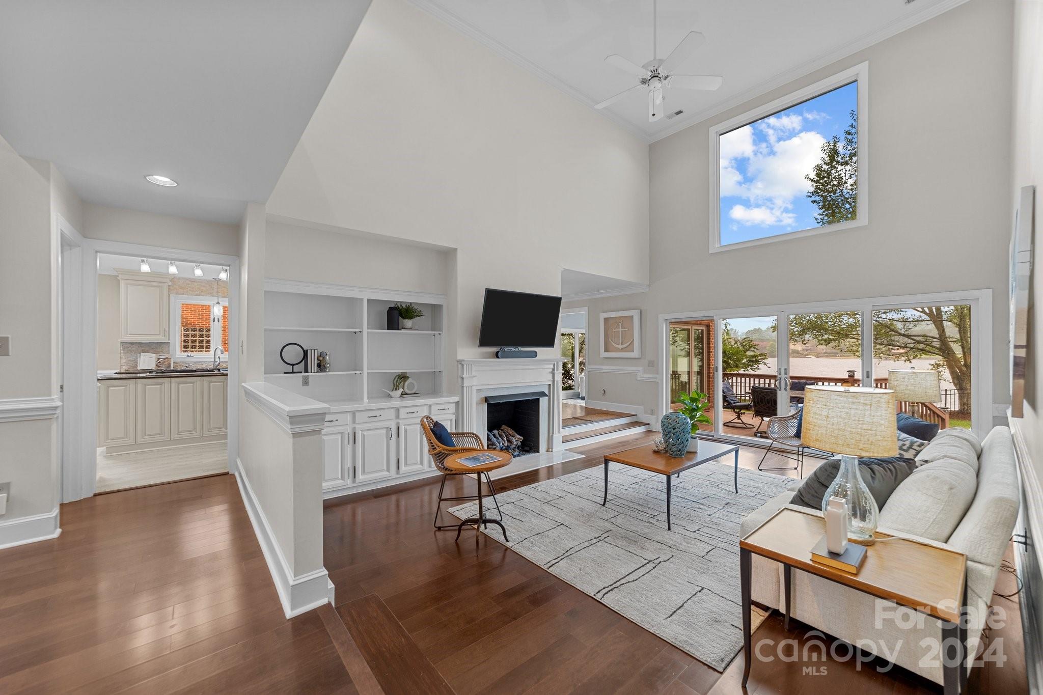 100 Norman Place - Residential