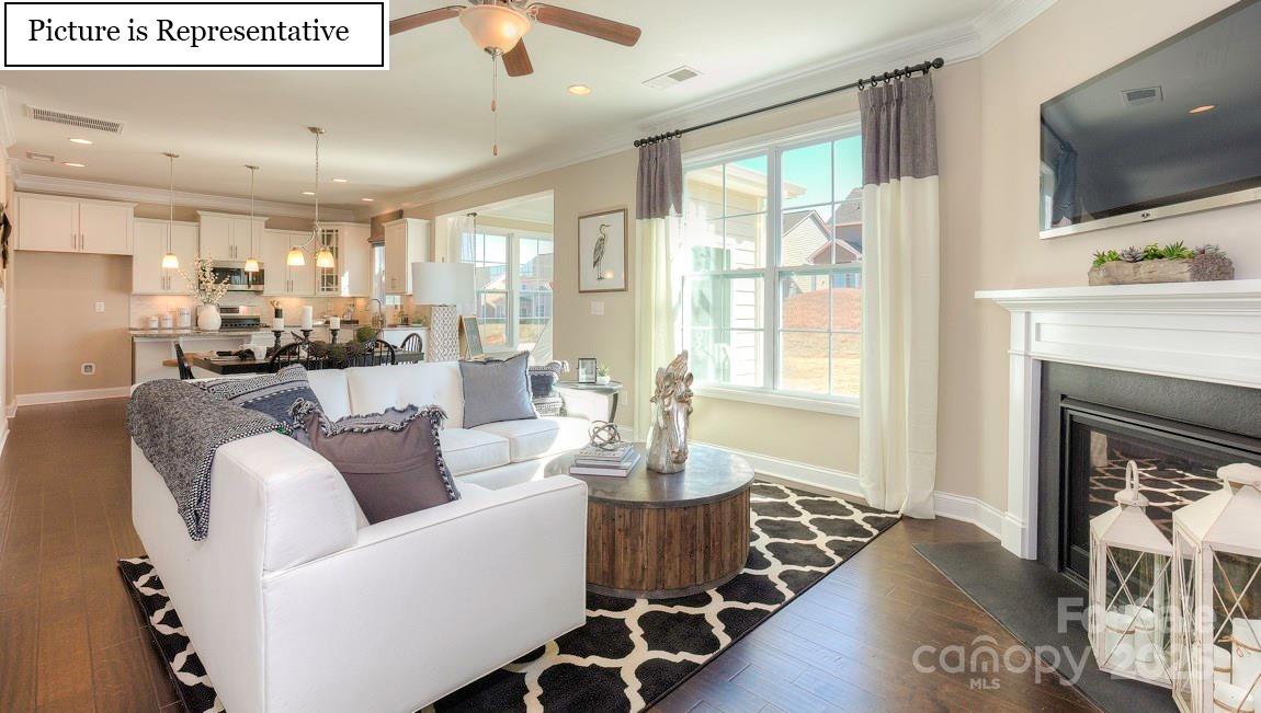 Oak Grove Hill - Residential