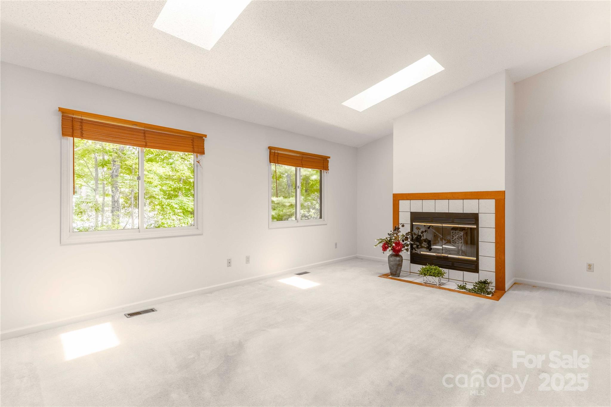 2 Oak Grove Road