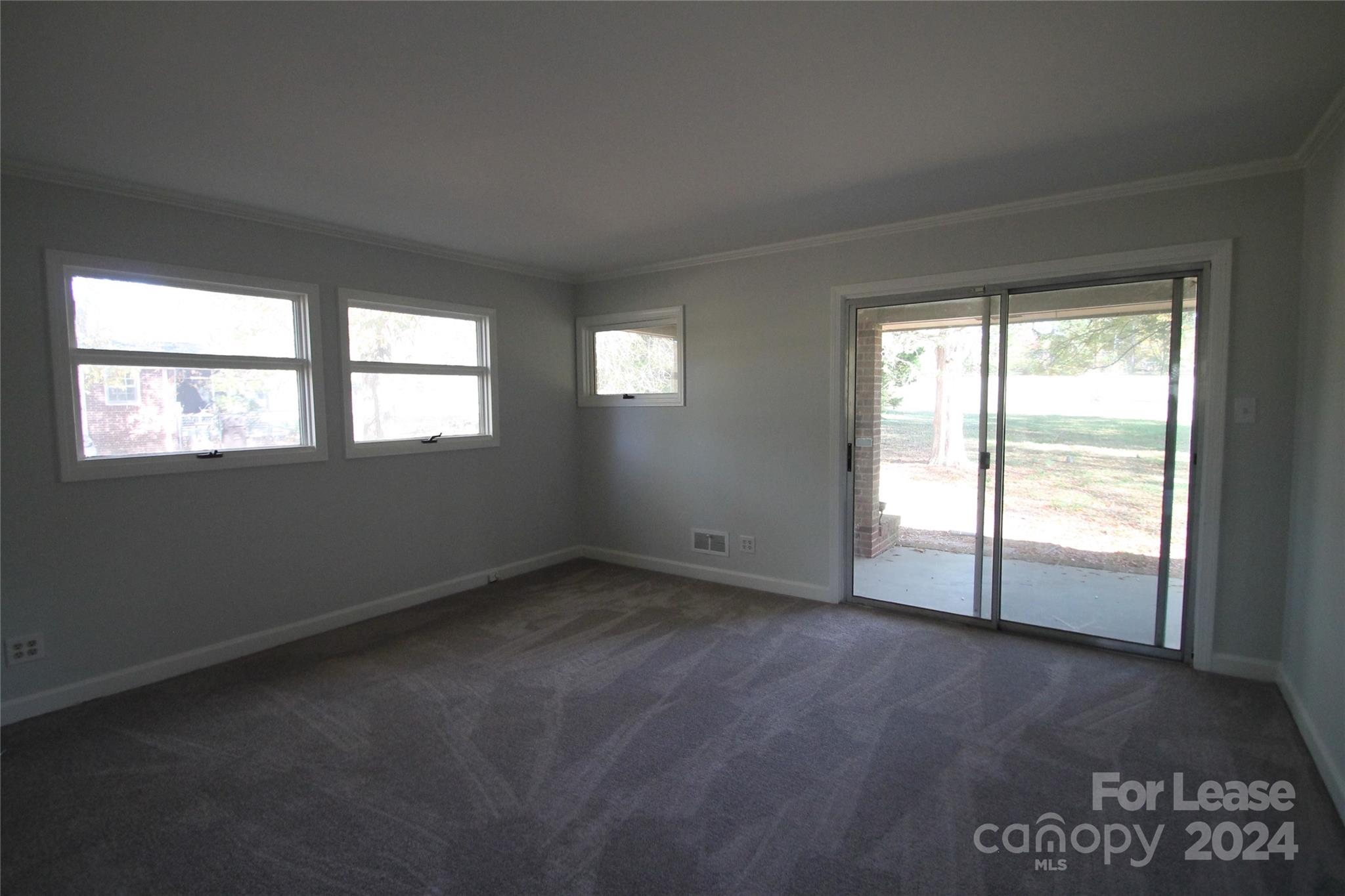 Country Club Estates - Residential Lease