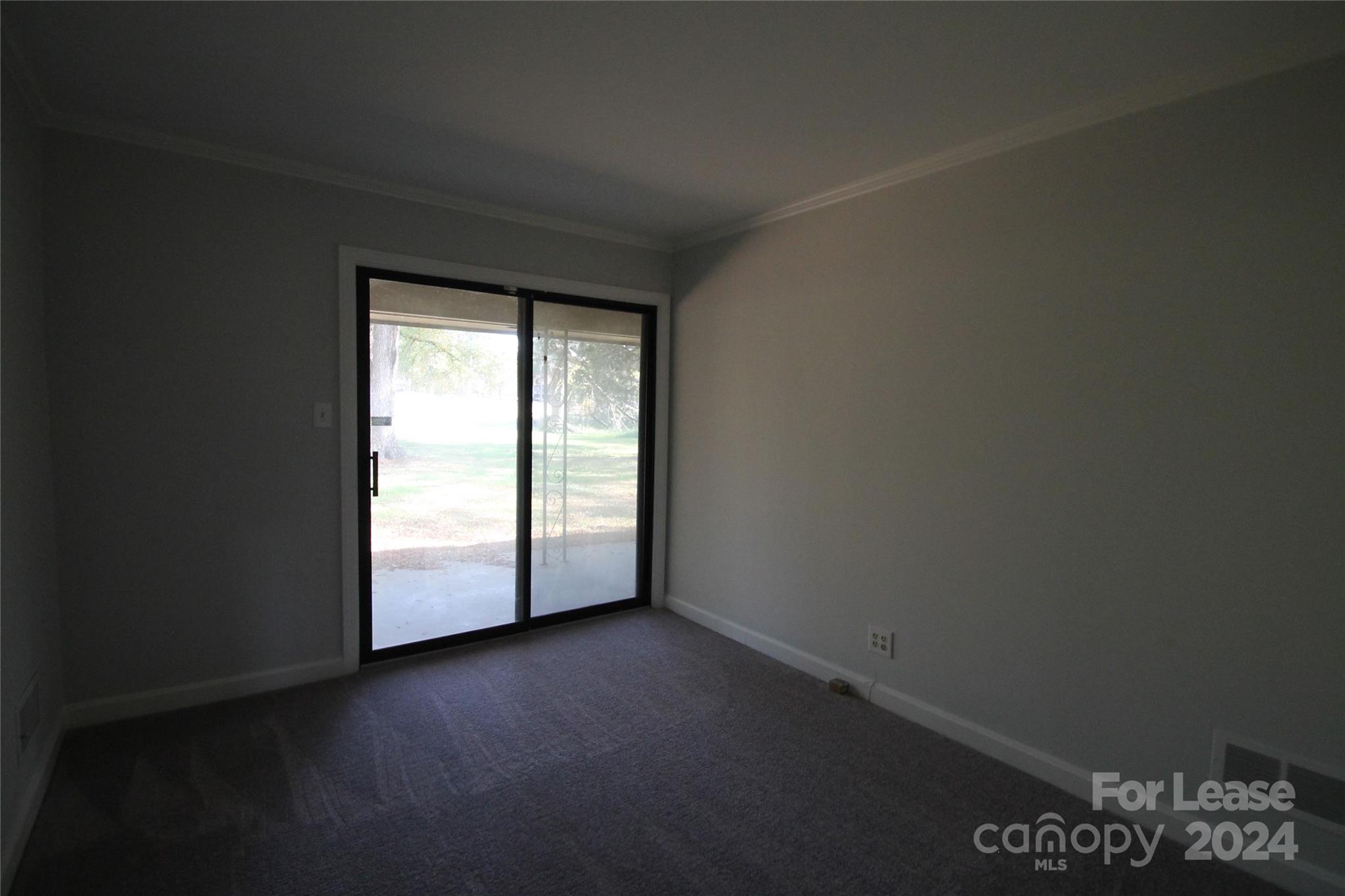 Country Club Estates - Residential Lease