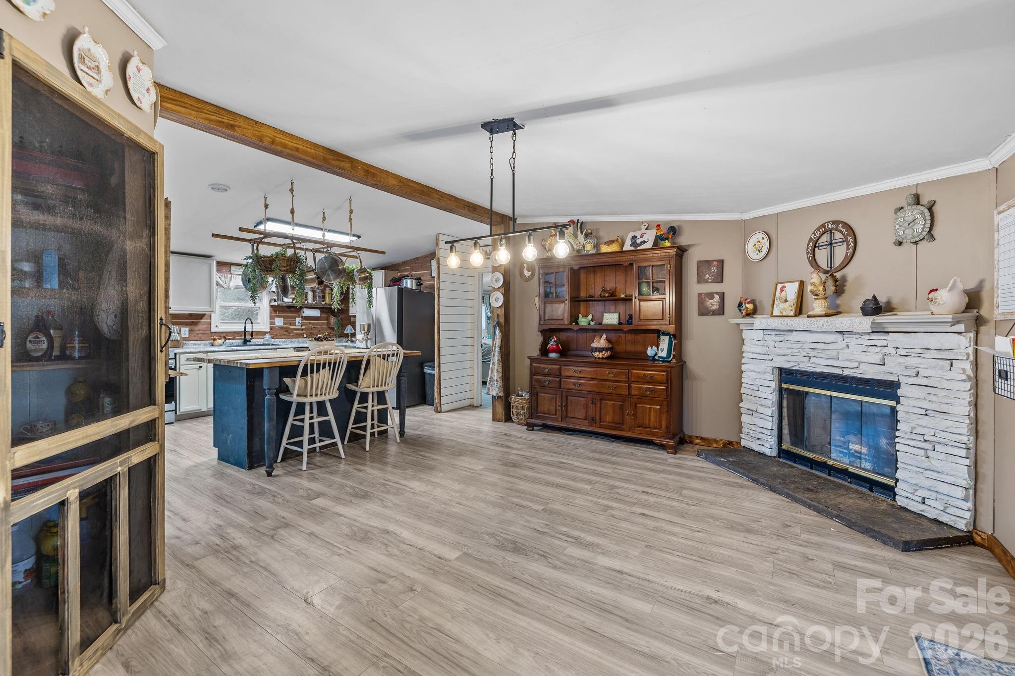 Middlestream - Residential