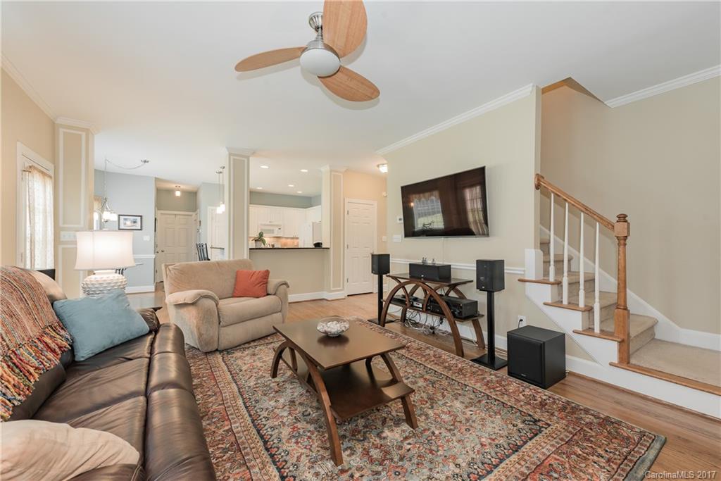 Hunters Pointe - Residential