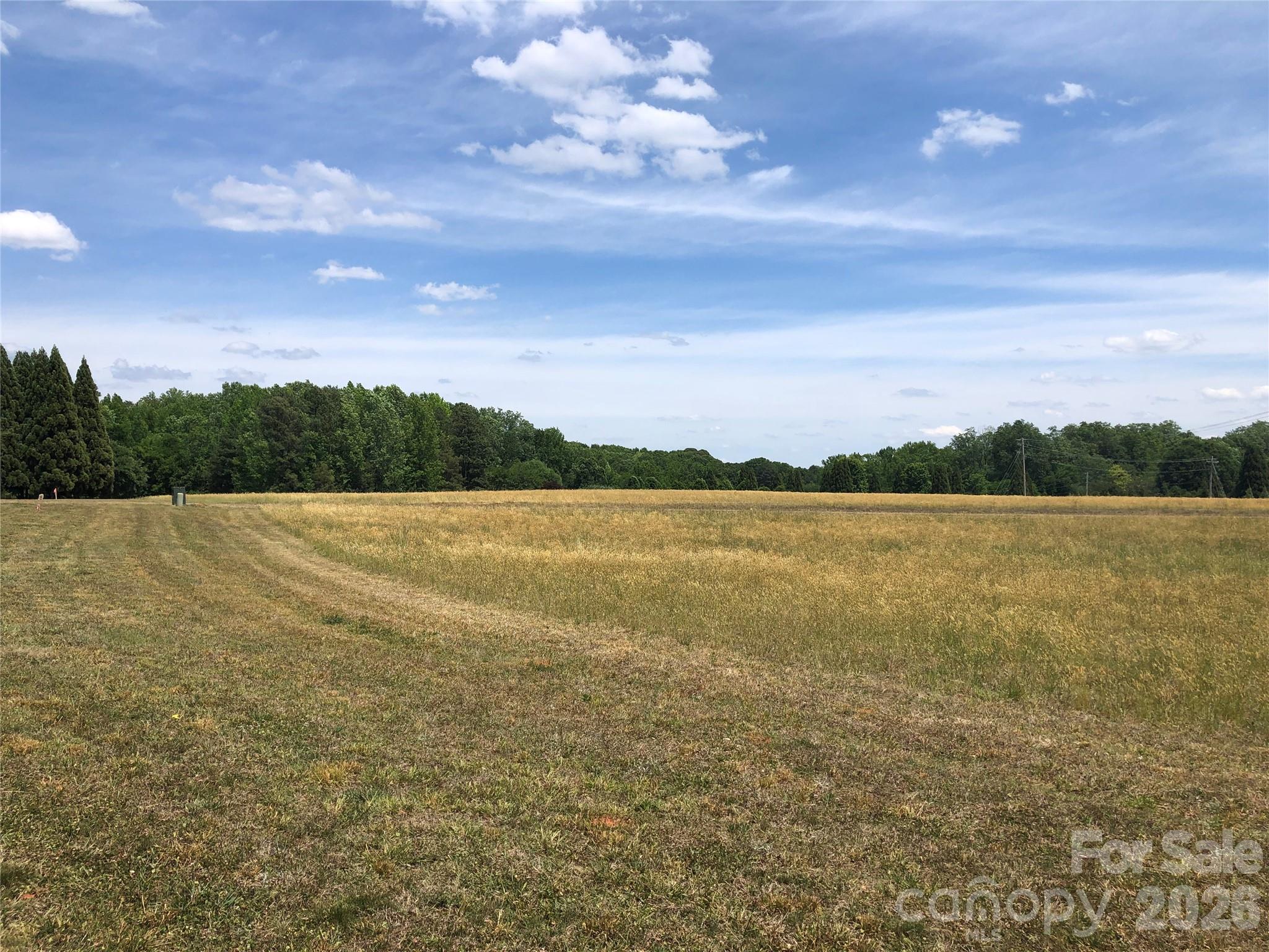 15904 Oxer Road 27A