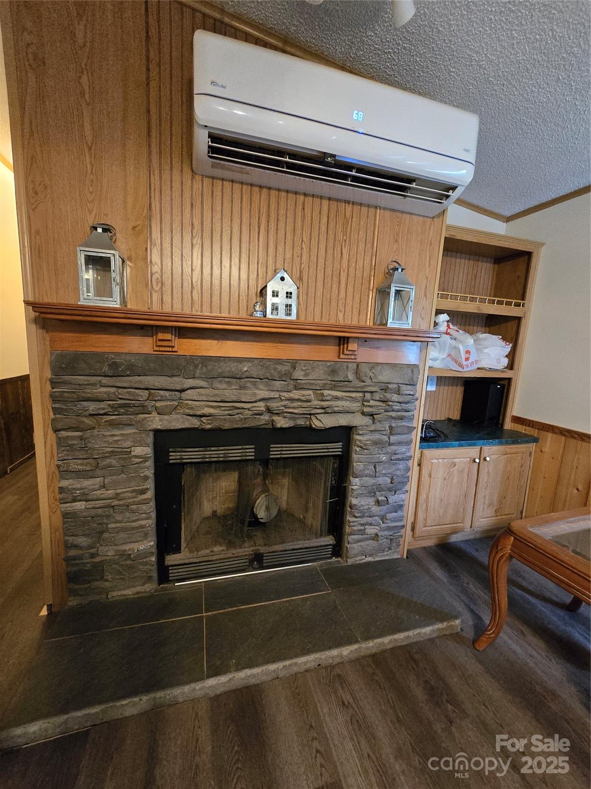 1044 Elliott Road
