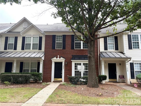Photo of 7037 Flying Scotsman Drive, Charlotte, NC 28213 (MLS # 4412927)