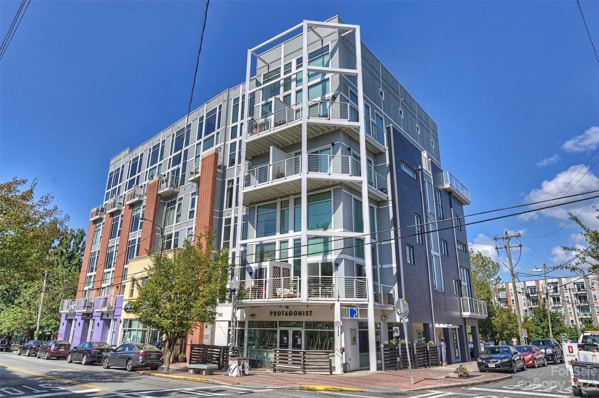 The Arts District - Residential