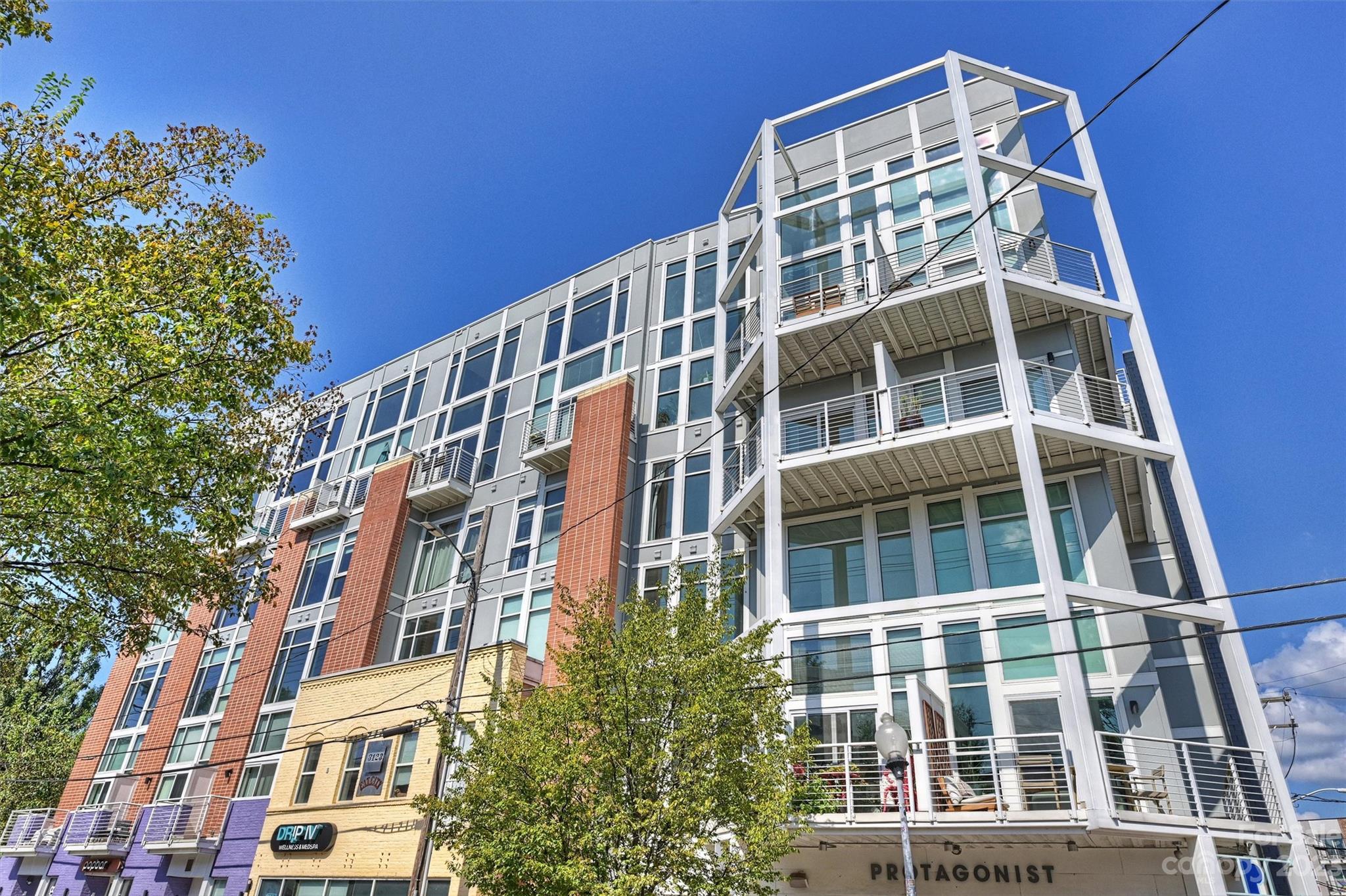 The Arts District - Residential