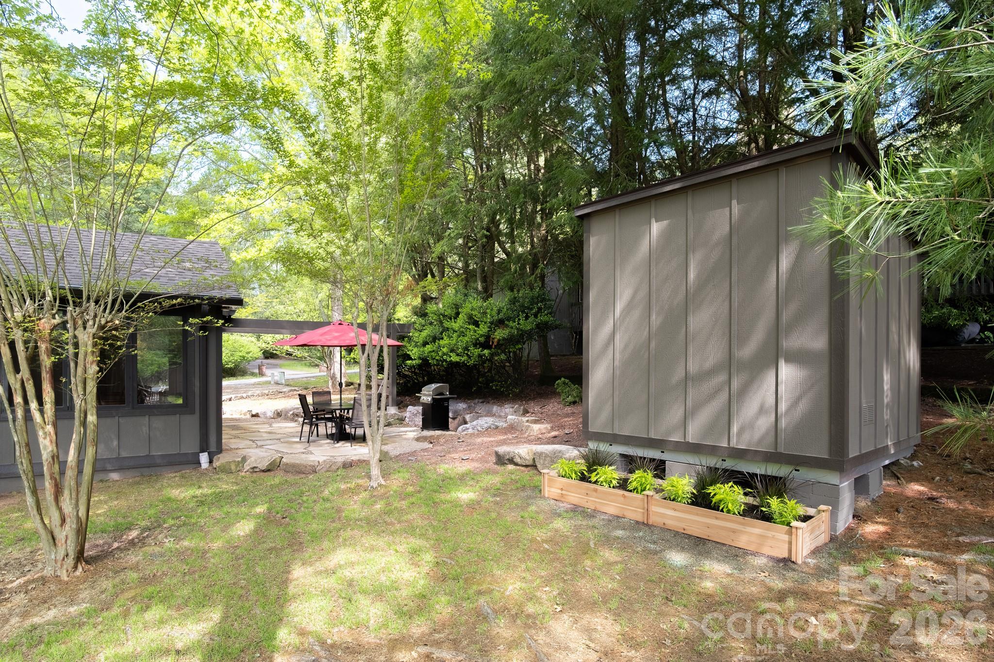 Connestee Falls - Residential