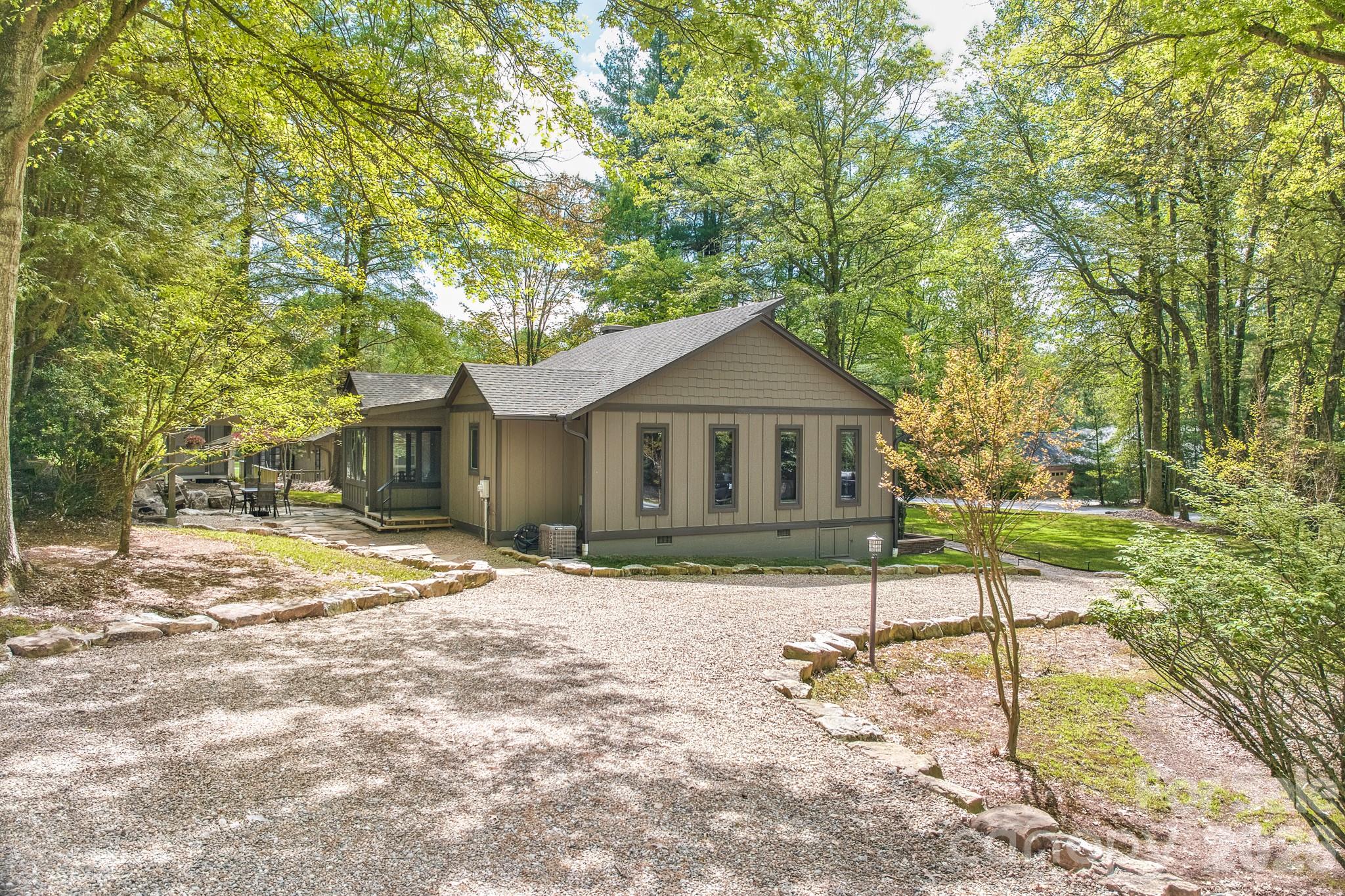 Connestee Falls - Residential