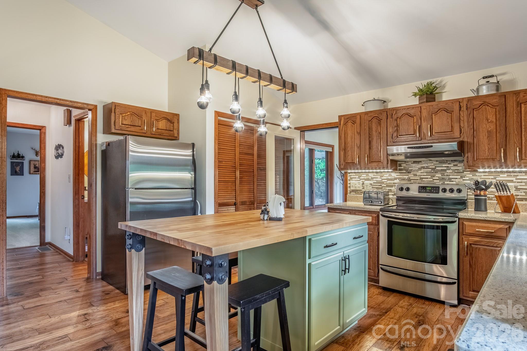 Connestee Falls - Residential