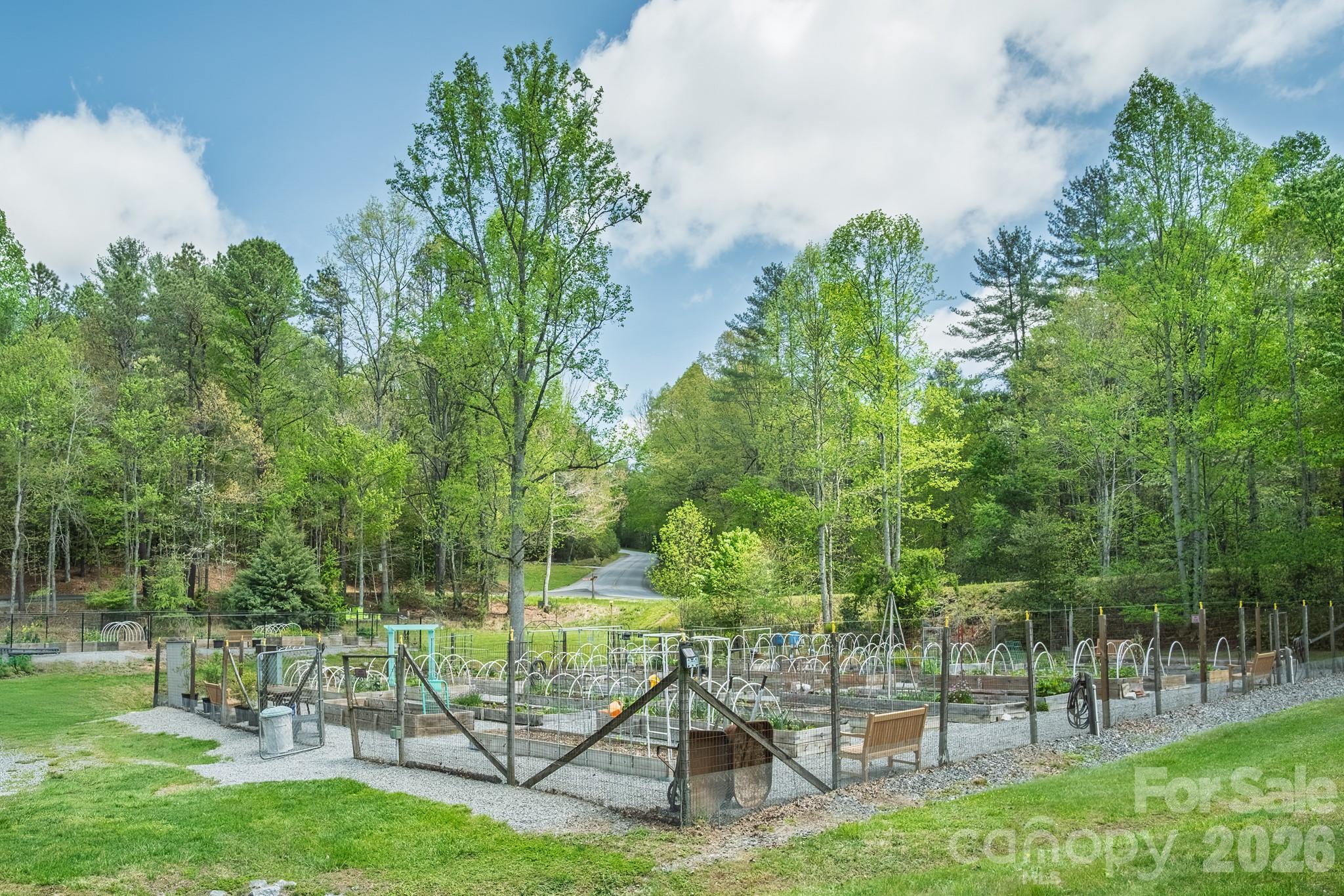 Connestee Falls - Residential