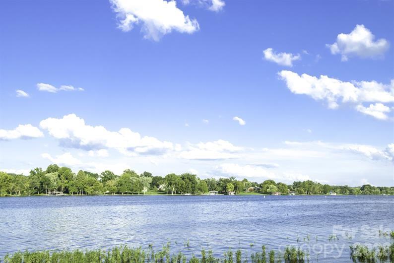 Overture Pointe - Residential