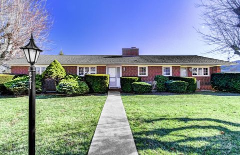 441 Mulberry Street Clyde NC 28721