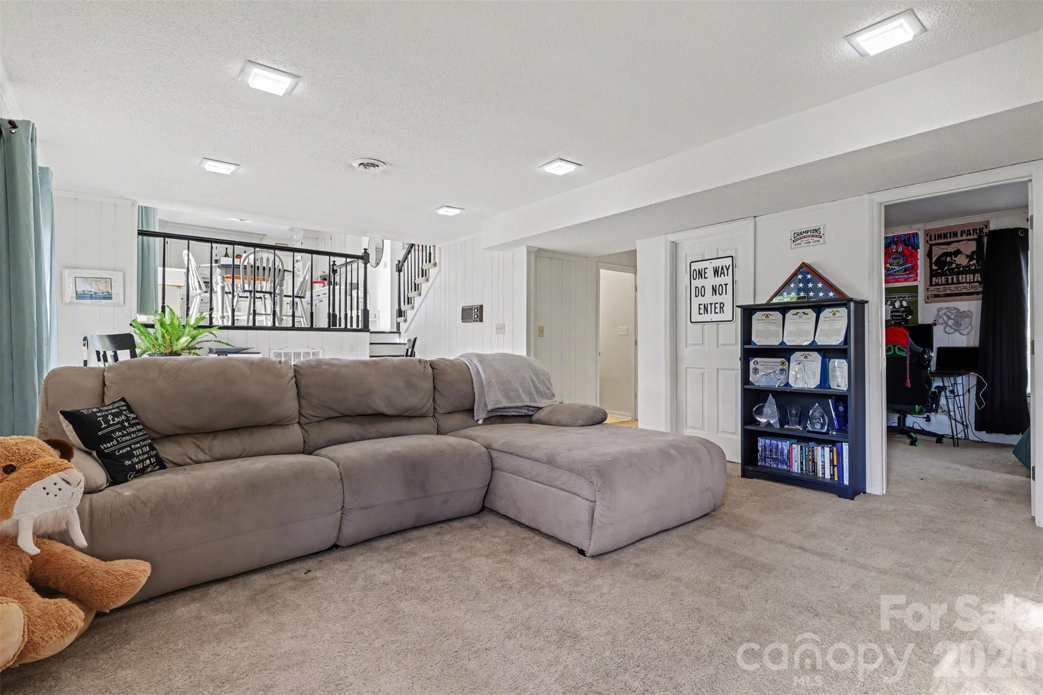 Monterey Hills - Residential