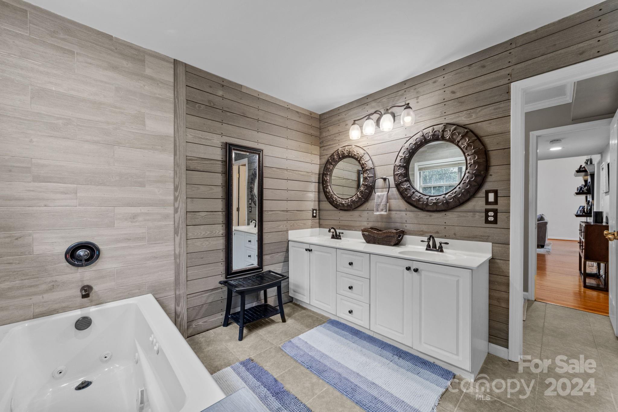 Woodfield - Residential