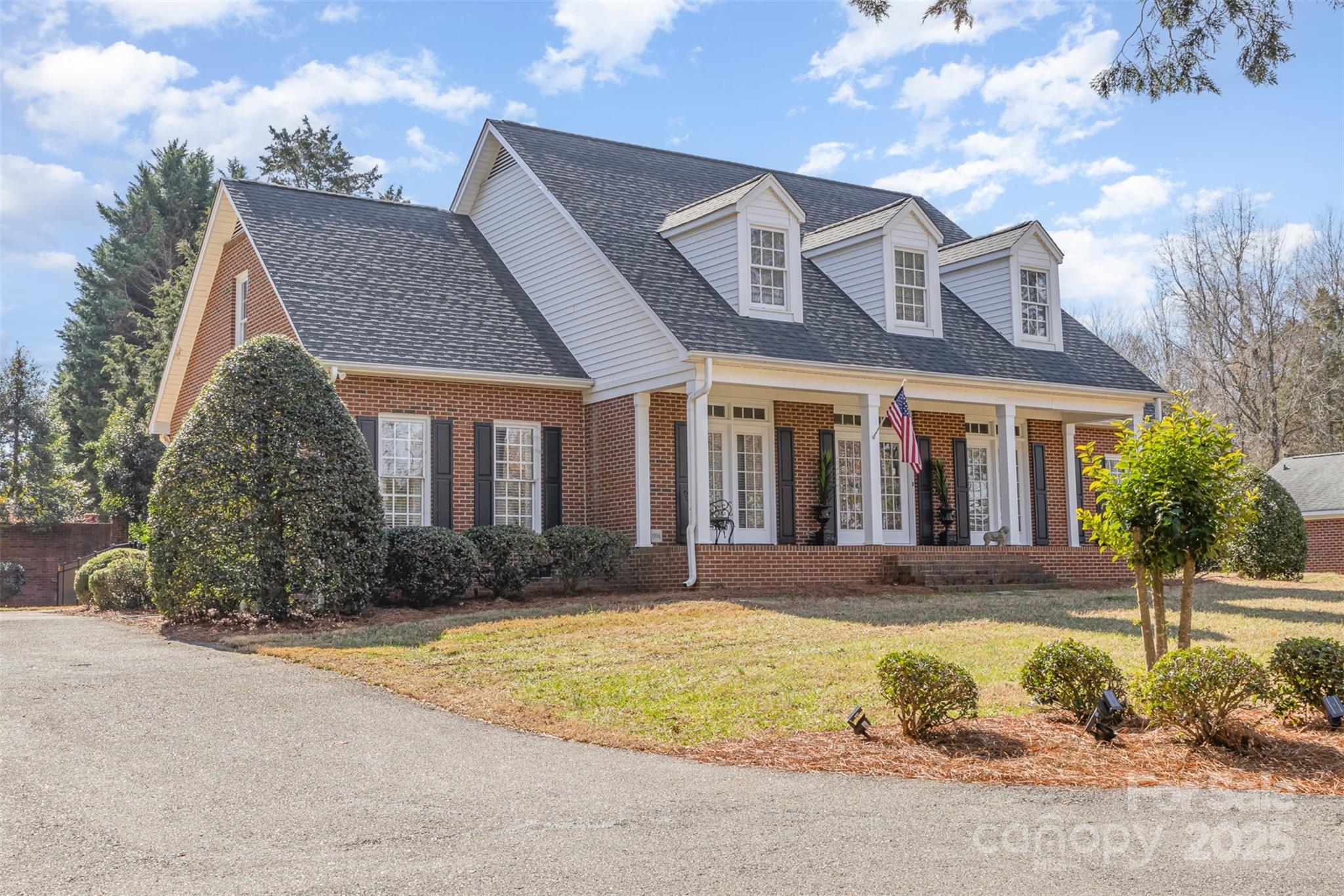 2968 Robinwood Road