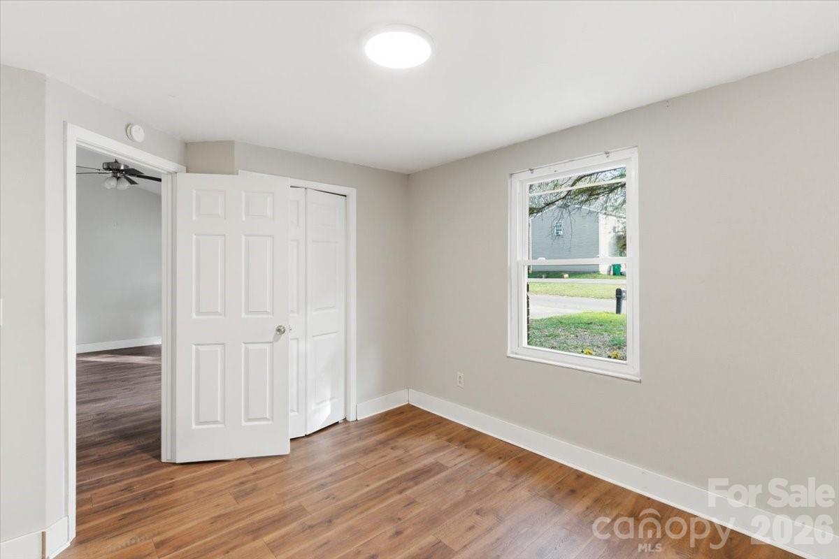 Twelve Oaks - Residential