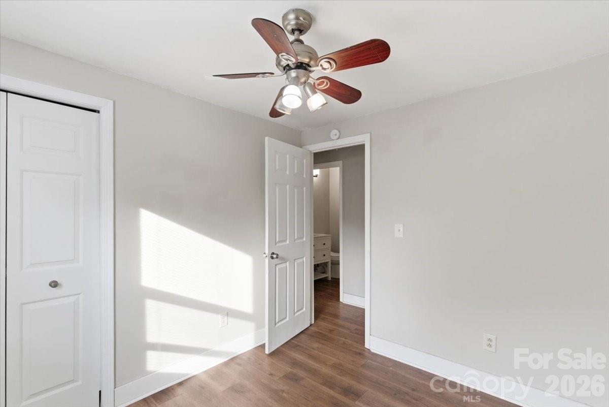 Twelve Oaks - Residential