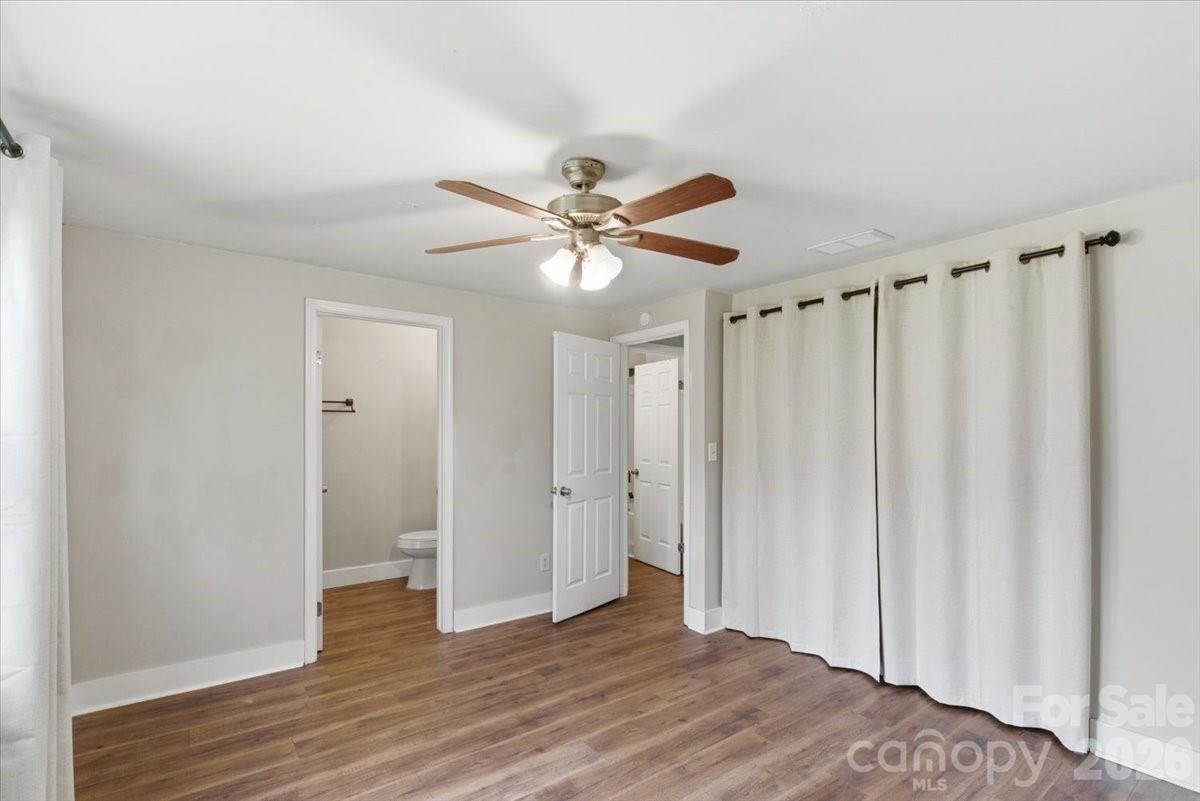 Twelve Oaks - Residential