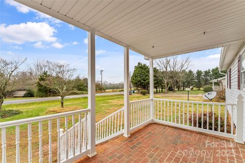 A home in Conover