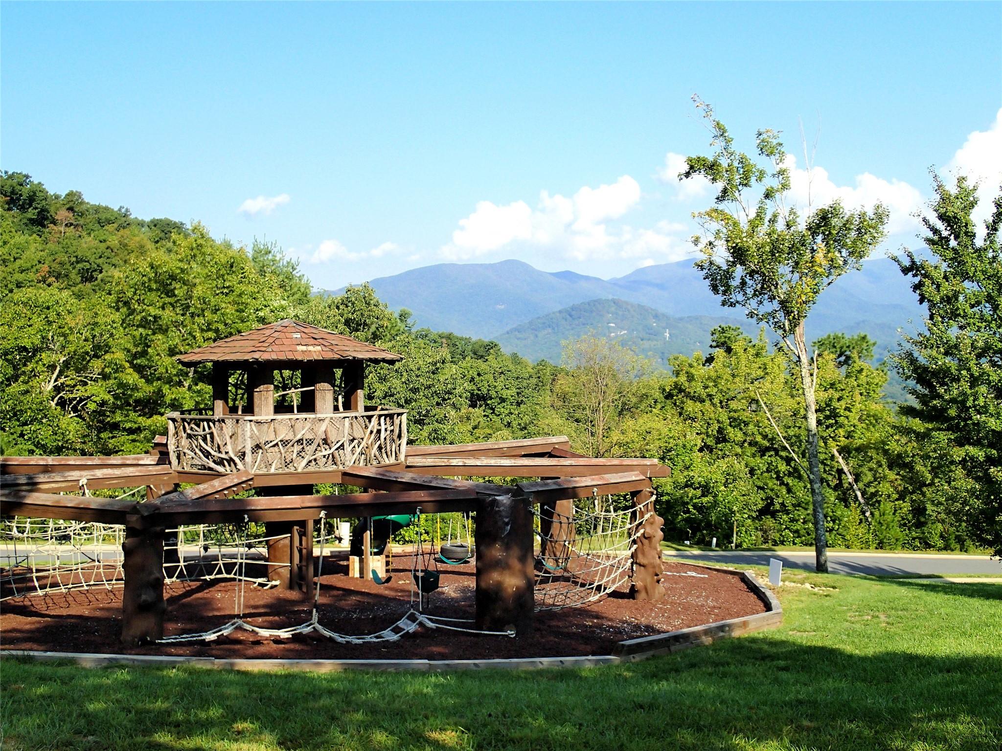 The Settings Of Black Mountain - Land