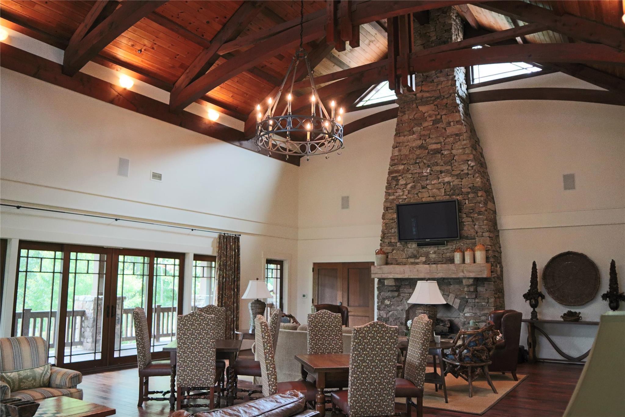 The Settings Of Black Mountain - Land