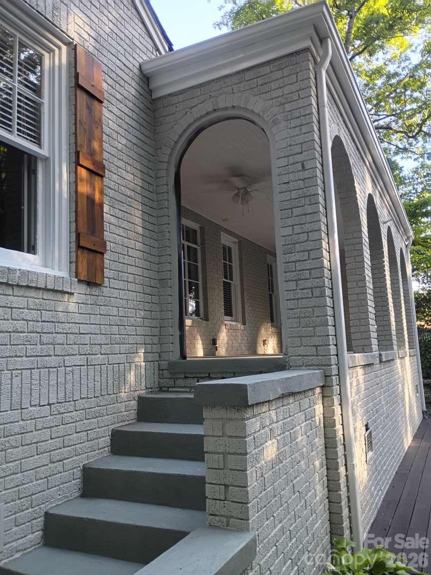 403 N Cannon Boulevard