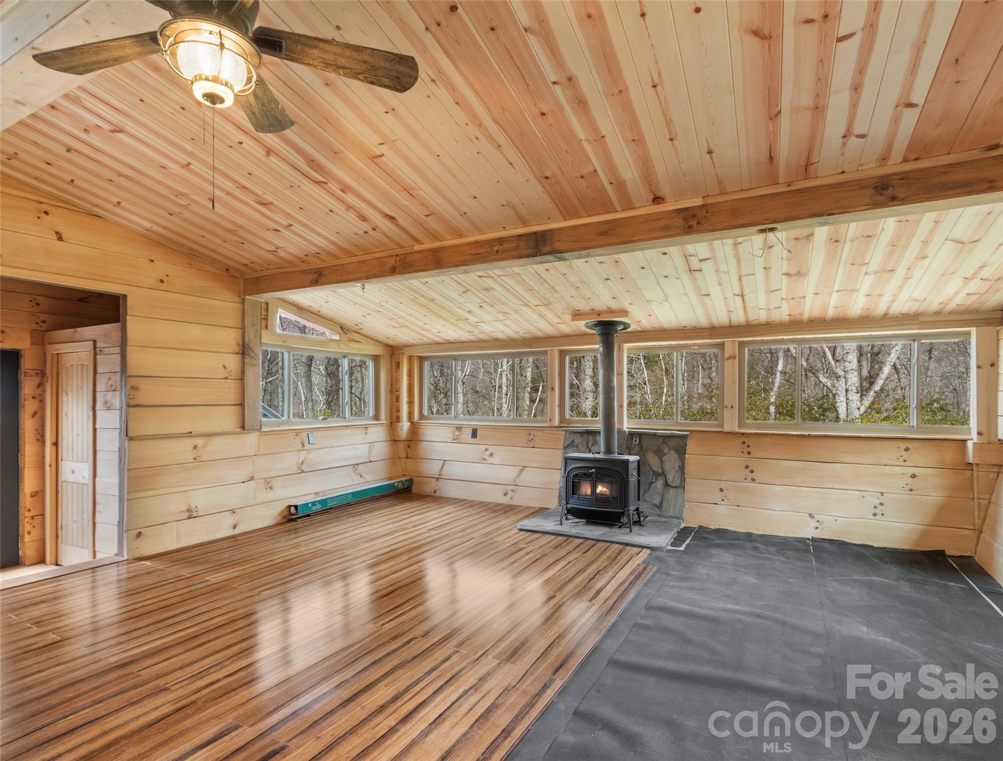 Bear Den Acres - Residential