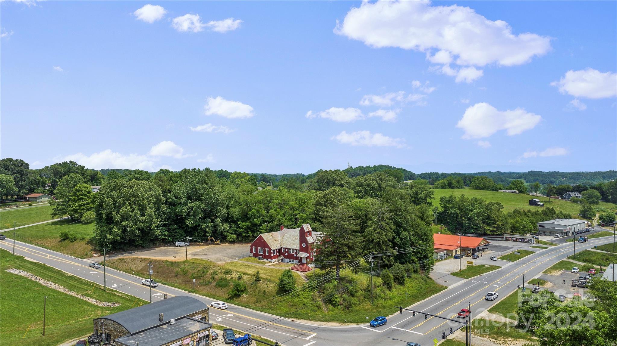 2755 New Leicester Highway