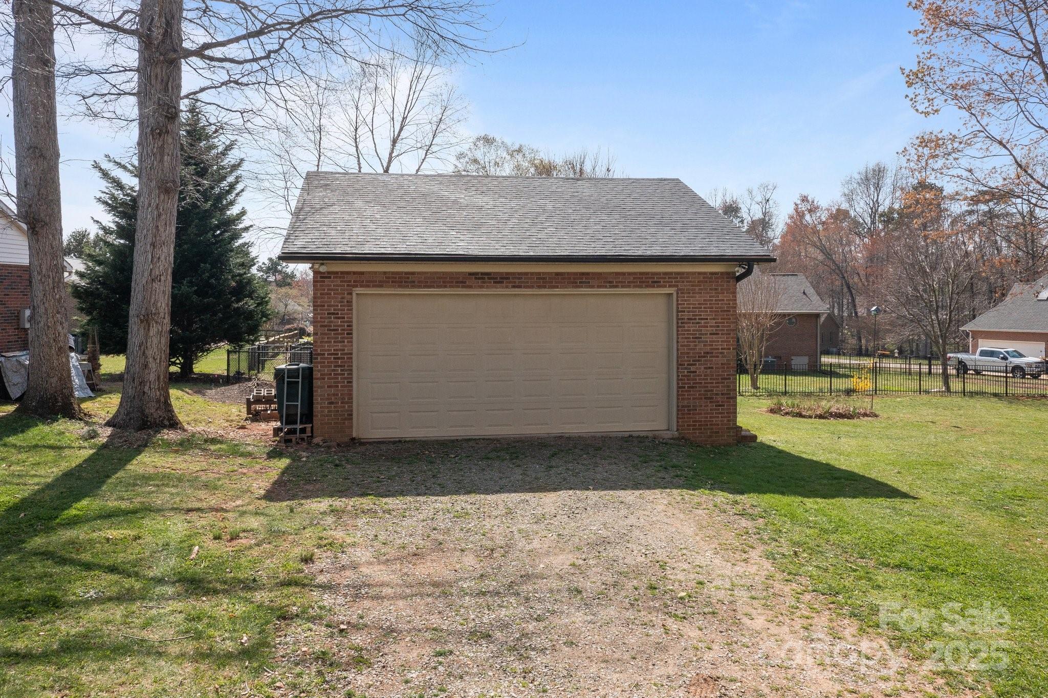 8260 Graham Road