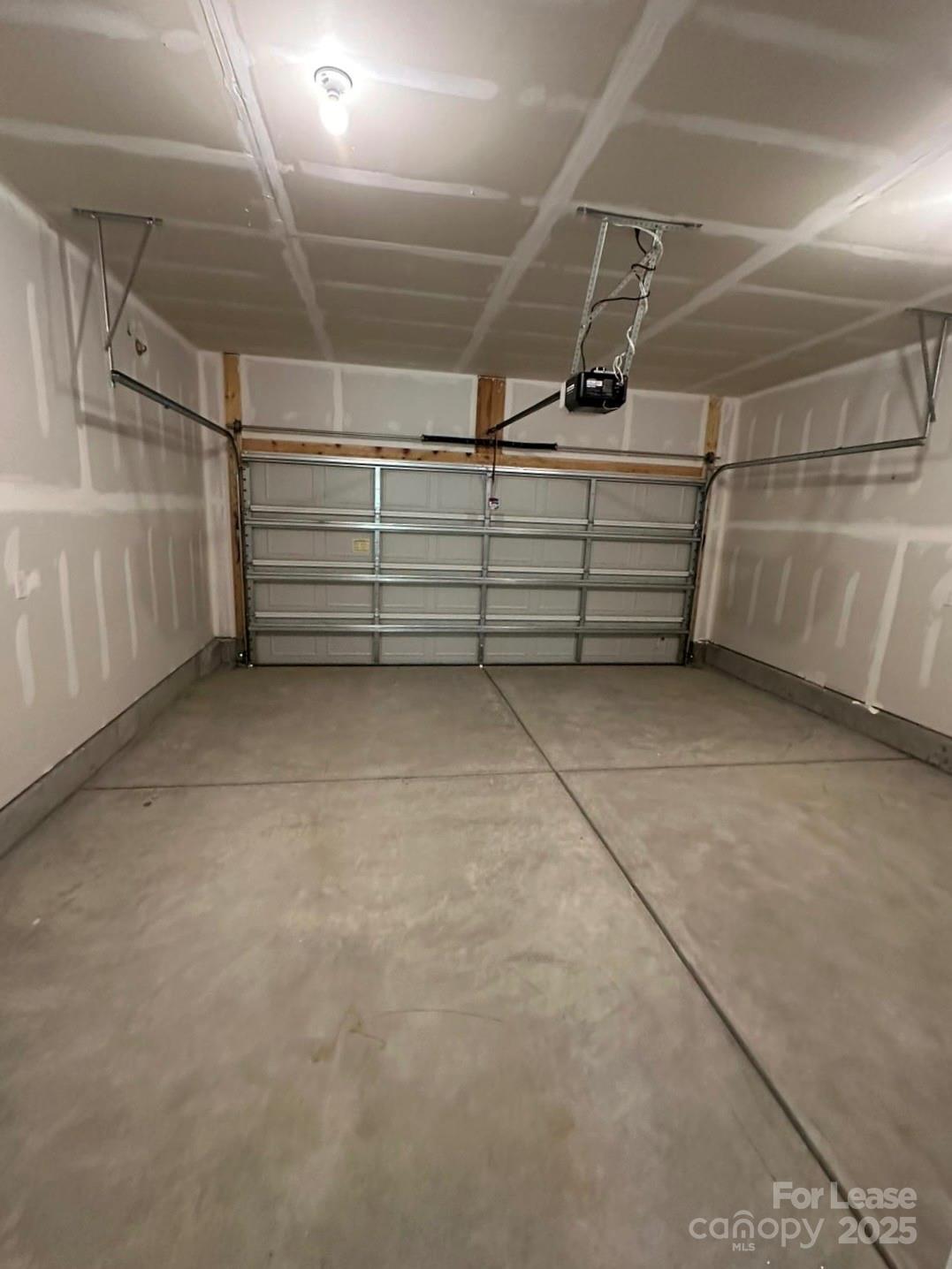 Poplin Glen - Residential Lease