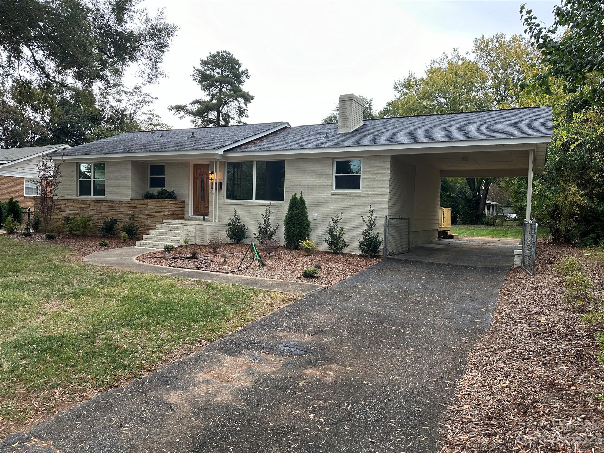 Montclaire - Residential