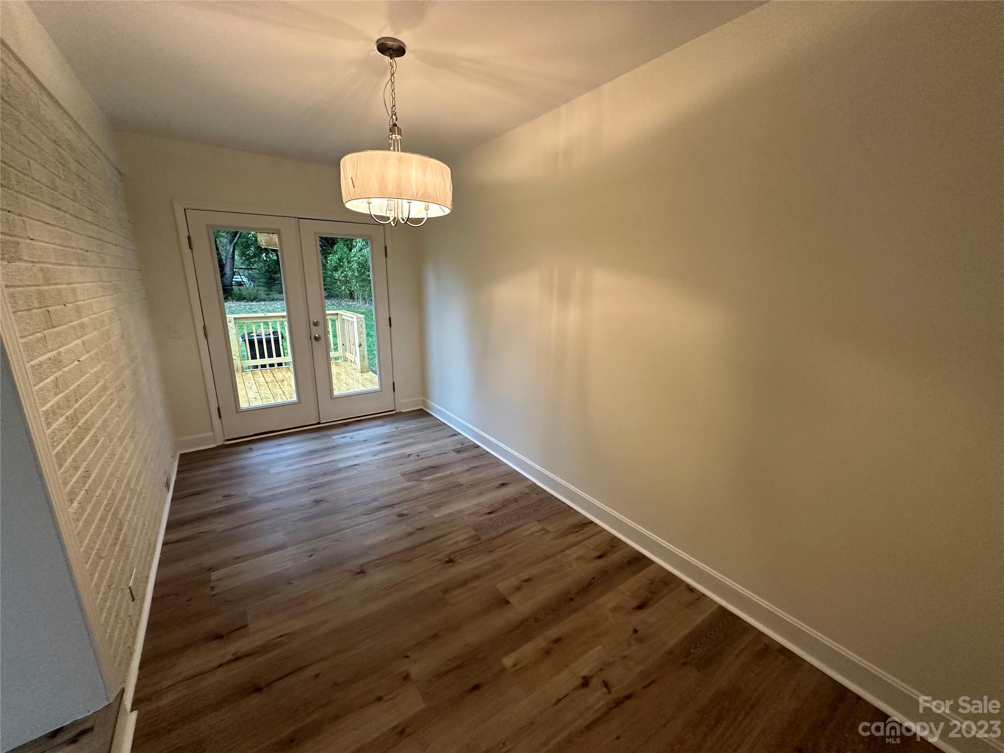 Montclaire - Residential