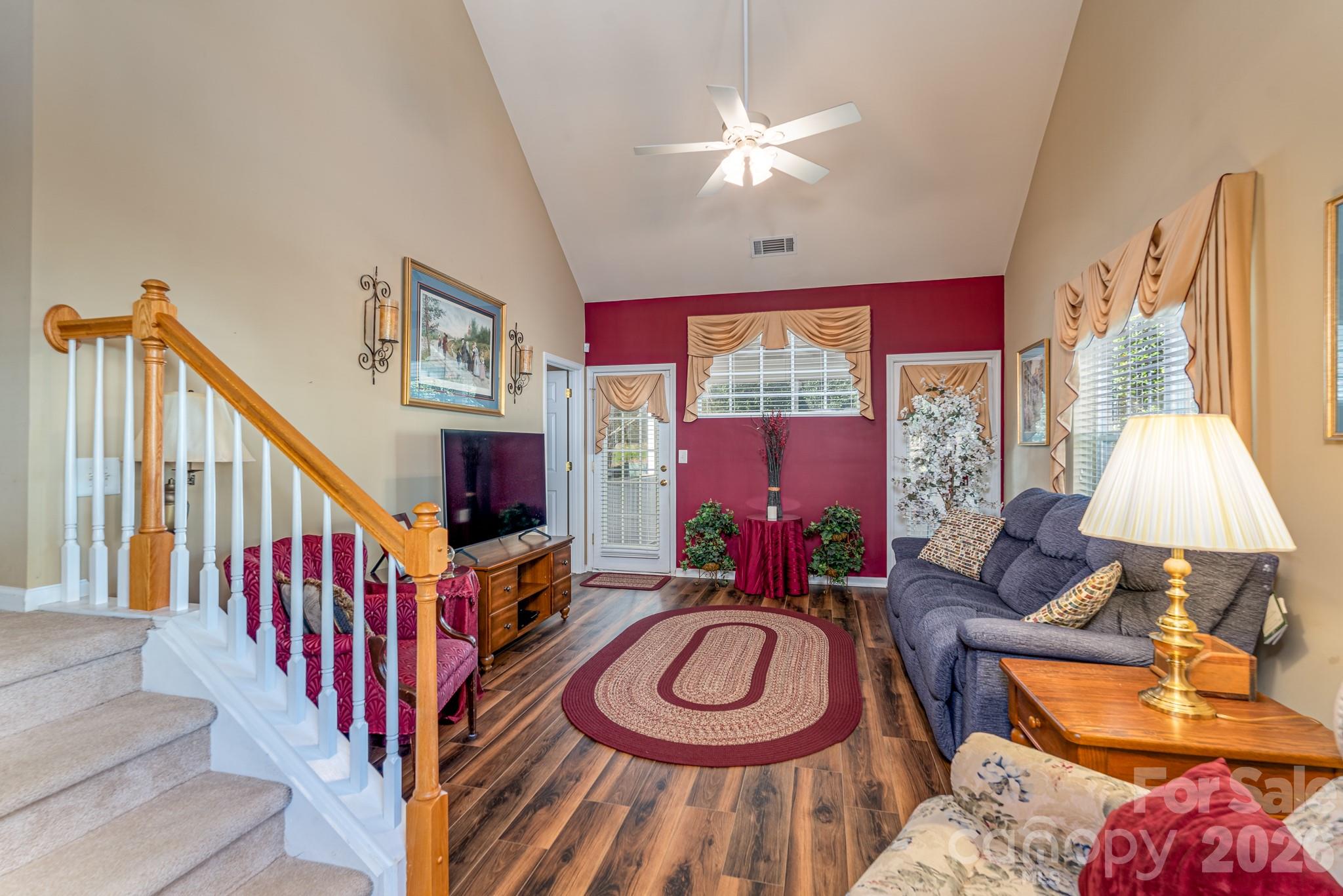 Lexington Commons - Residential