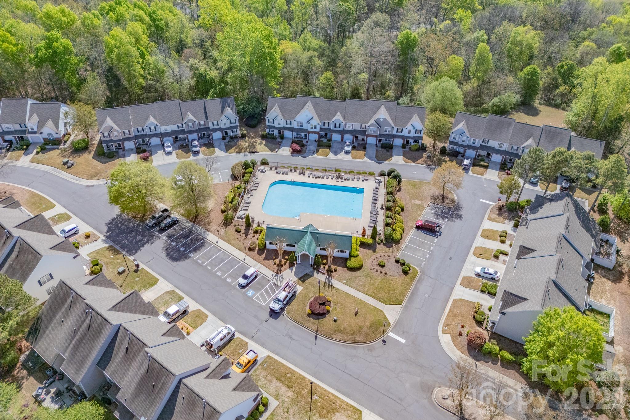 Lexington Commons - Residential