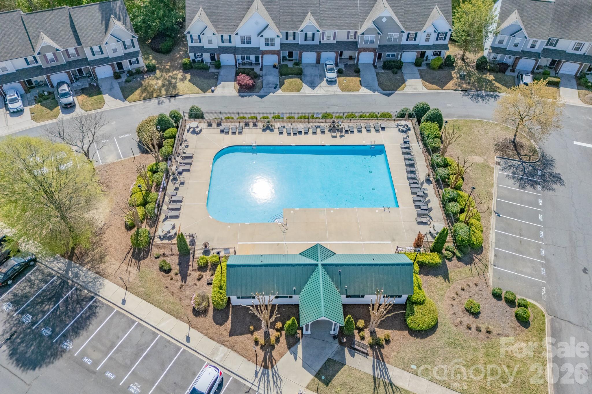 Lexington Commons - Residential