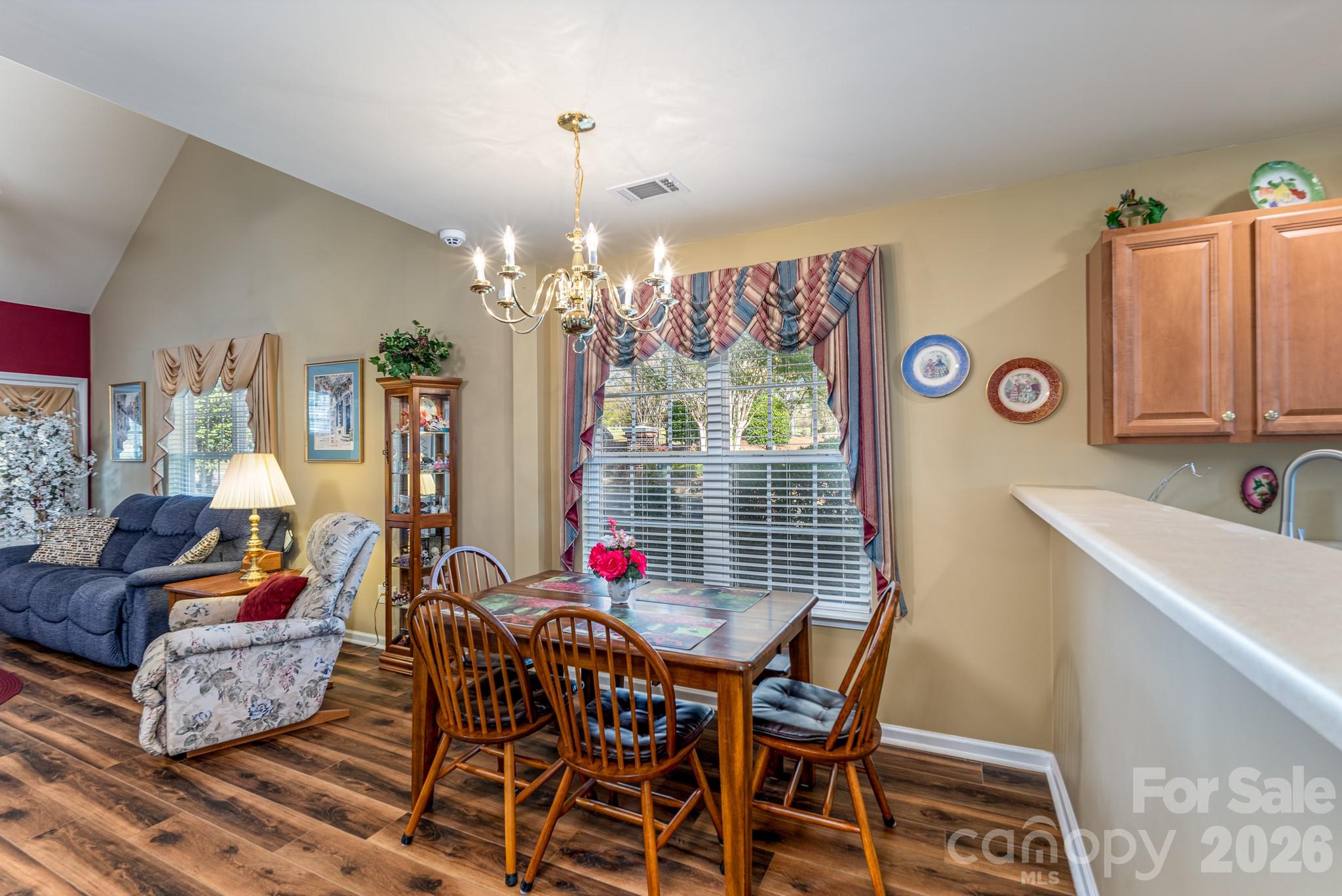 Lexington Commons - Residential