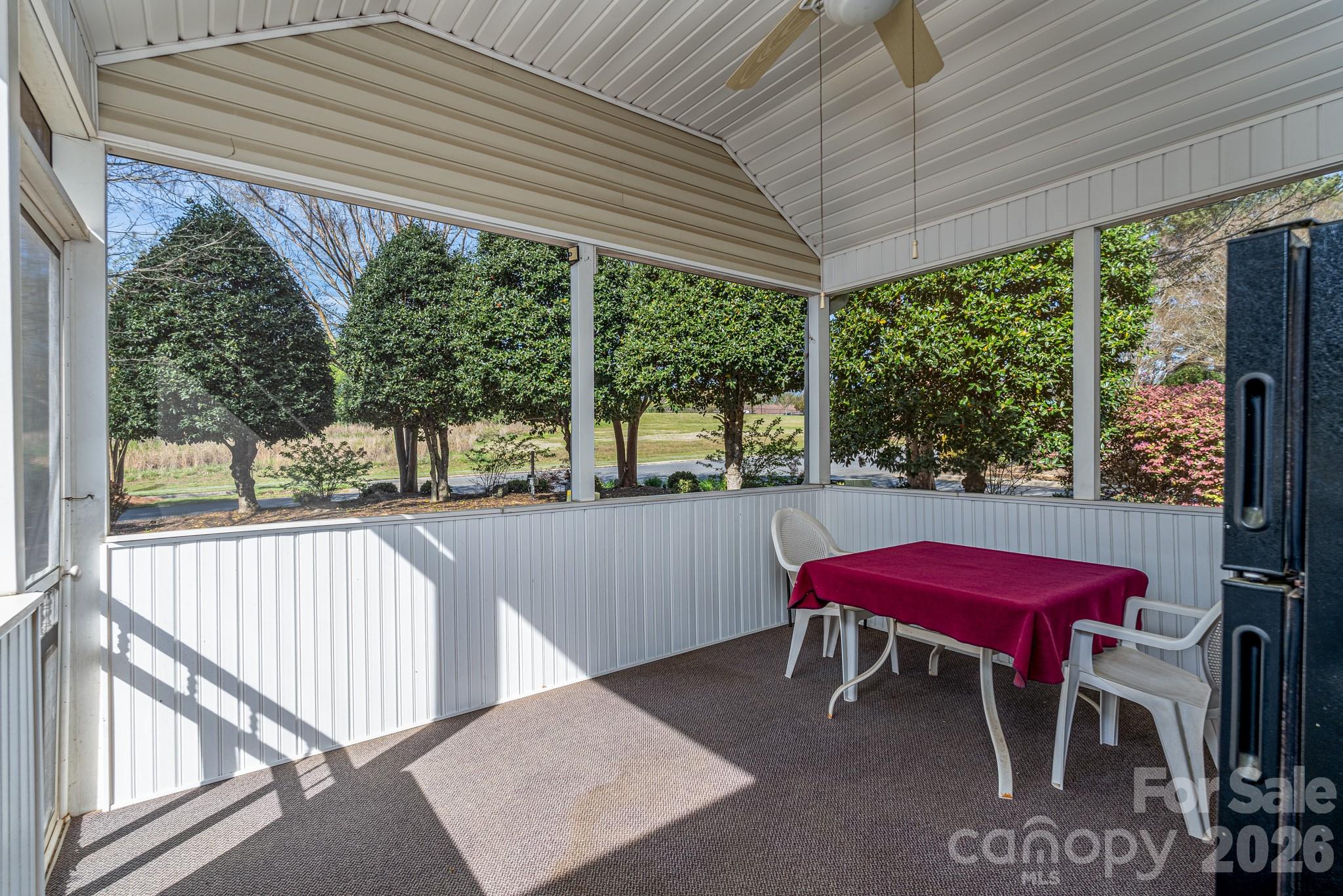 Lexington Commons - Residential