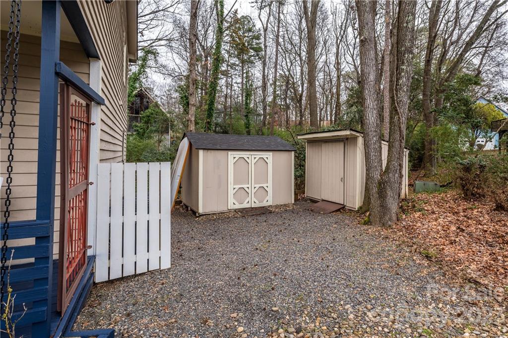 Tega Cay - Residential