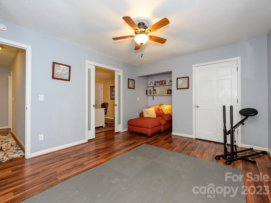 Tega Cay - Residential