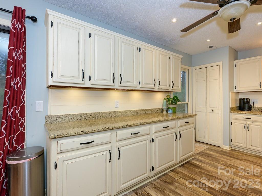 Tega Cay - Residential